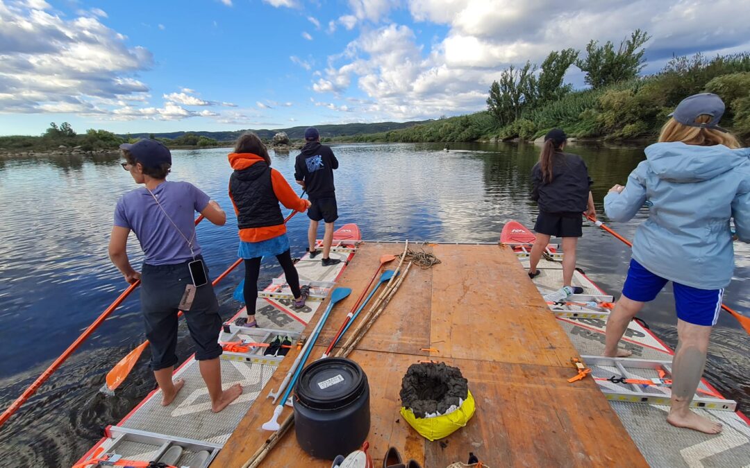 Exploring Tagus river